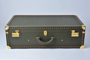 Trunk 80 with tray